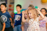 Marionette show & group tour