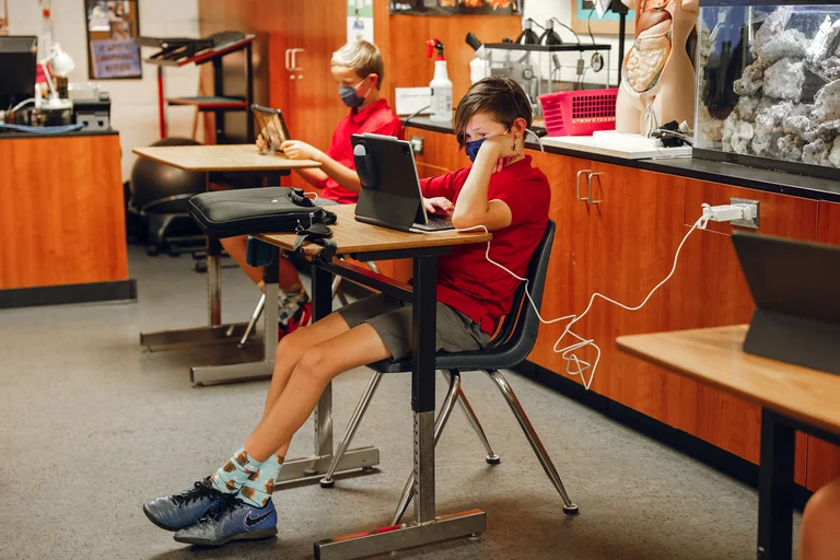 Spanish tech toolkit