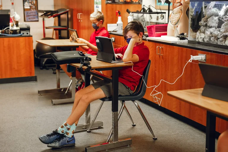 Spanish tech toolkit